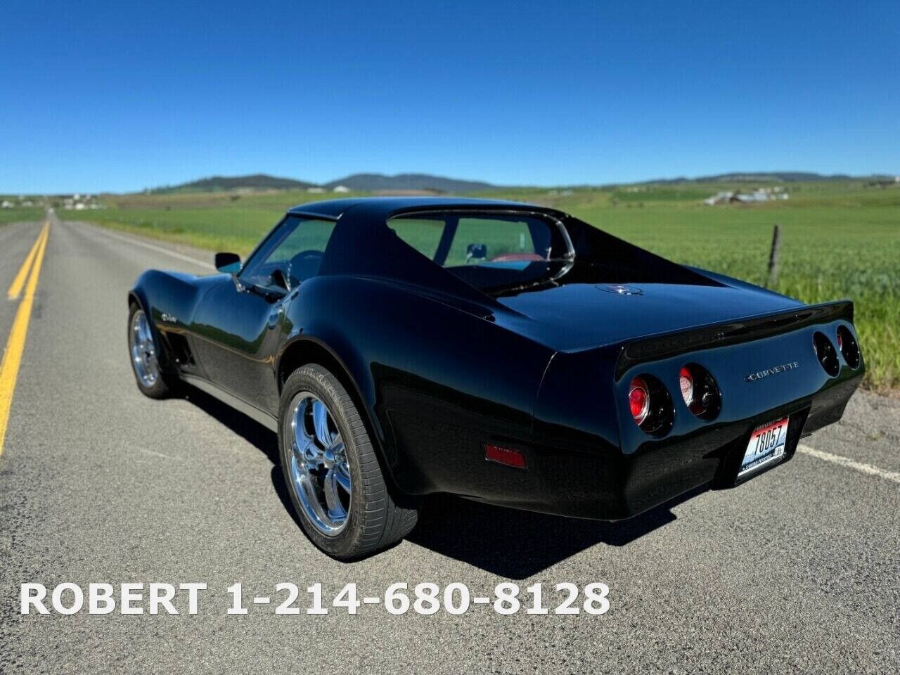 Chevrolet-Corvette-1976-Coupe-12