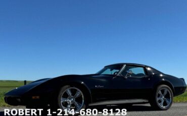 Chevrolet-Corvette-1976-Coupe-23