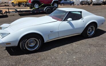 Chevrolet-Corvette-1977-Coupe-1
