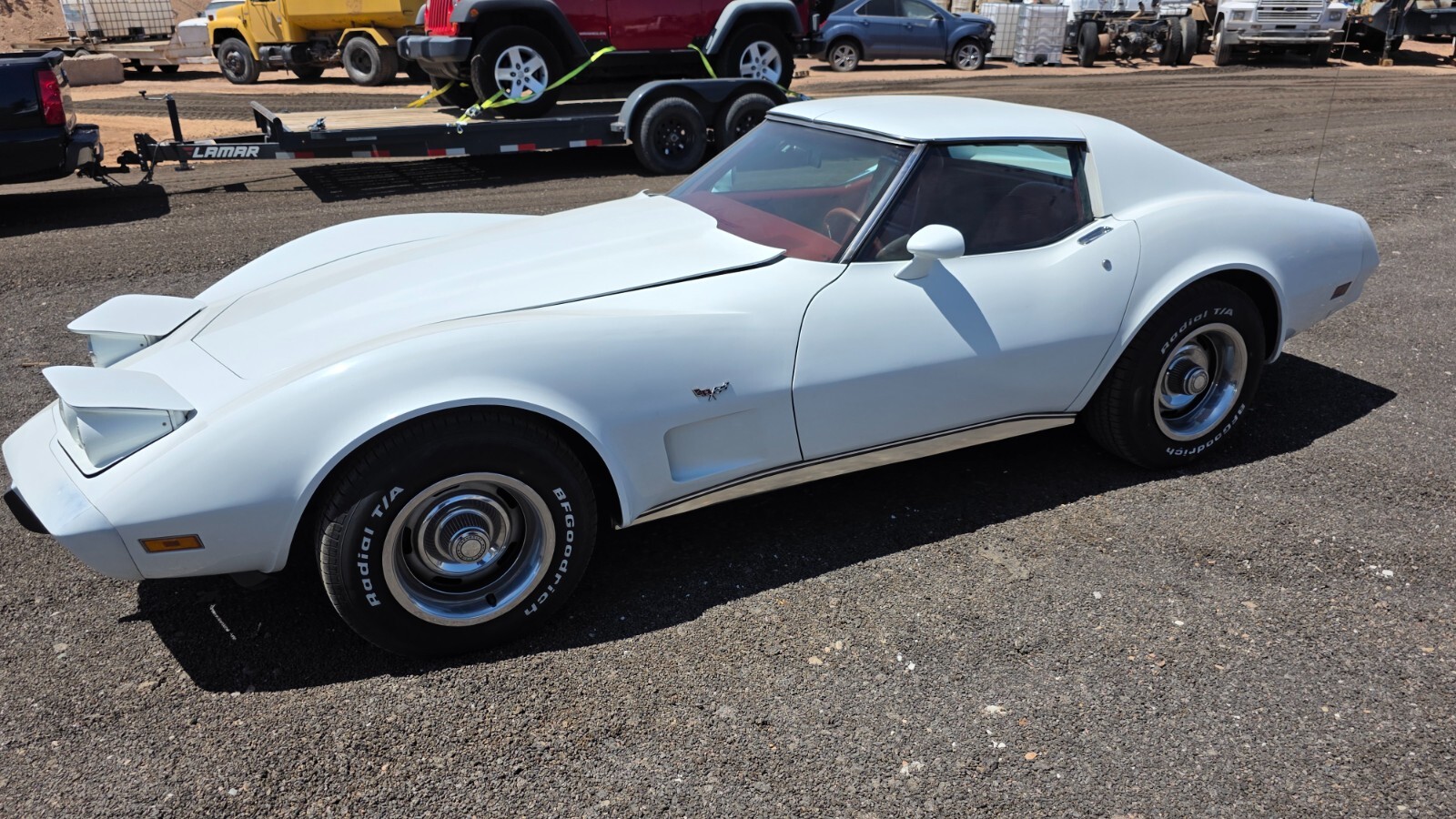 Chevrolet-Corvette-1977-Coupe-1