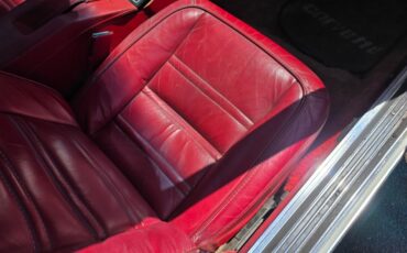 Chevrolet-Corvette-1977-Coupe-12