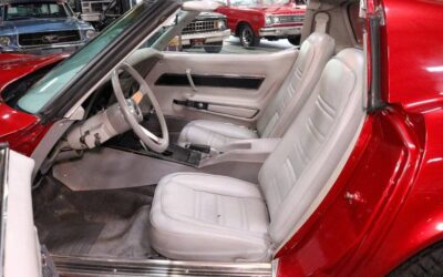 Chevrolet Corvette  1977 red