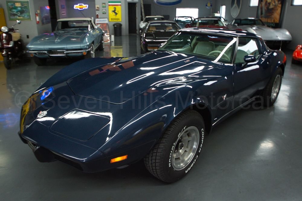 Chevrolet-Corvette-1978-Coupe-1
