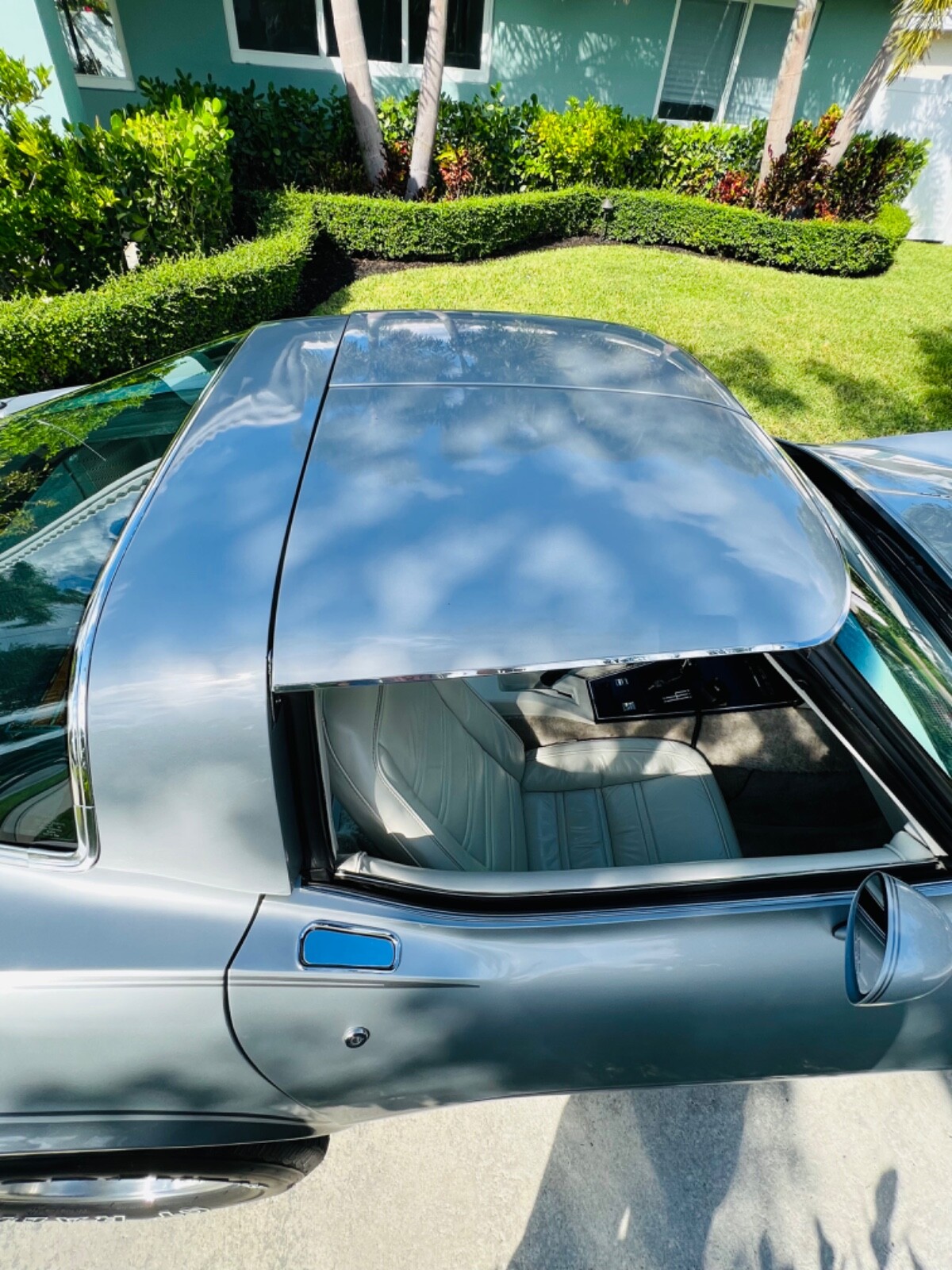 Chevrolet-Corvette-1978-Coupe-12