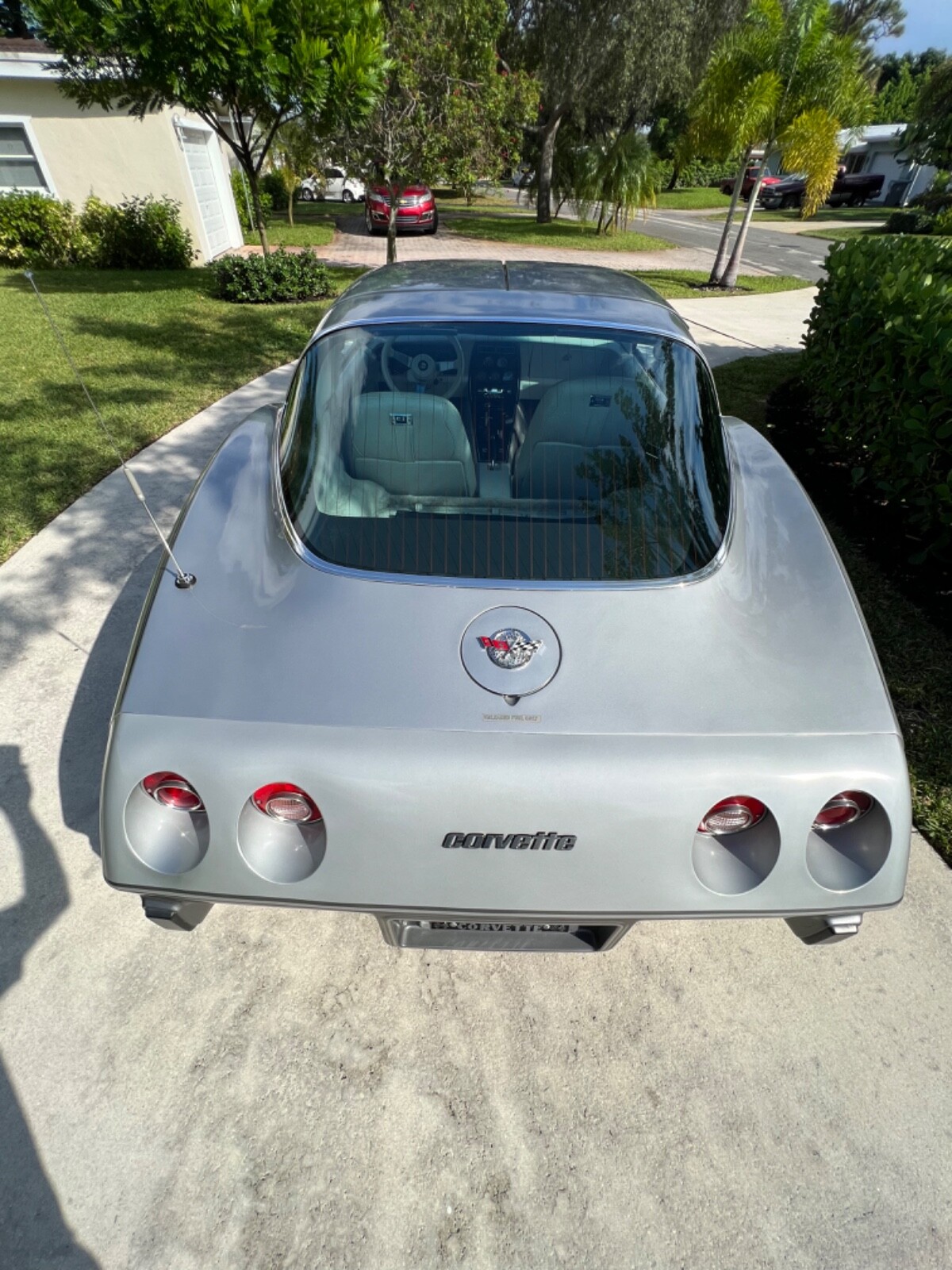 Chevrolet-Corvette-1978-Coupe-14