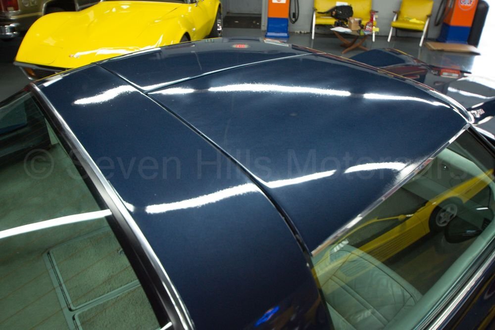 Chevrolet-Corvette-1978-Coupe-15