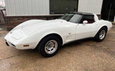 Chevrolet-Corvette-1978-Coupe-15
