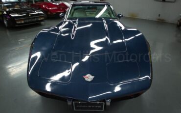 Chevrolet-Corvette-1978-Coupe-2