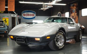 Chevrolet-Corvette-1978-Coupe