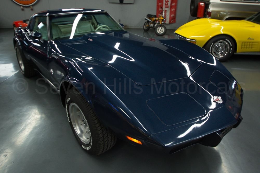 Chevrolet-Corvette-1978-Coupe-3
