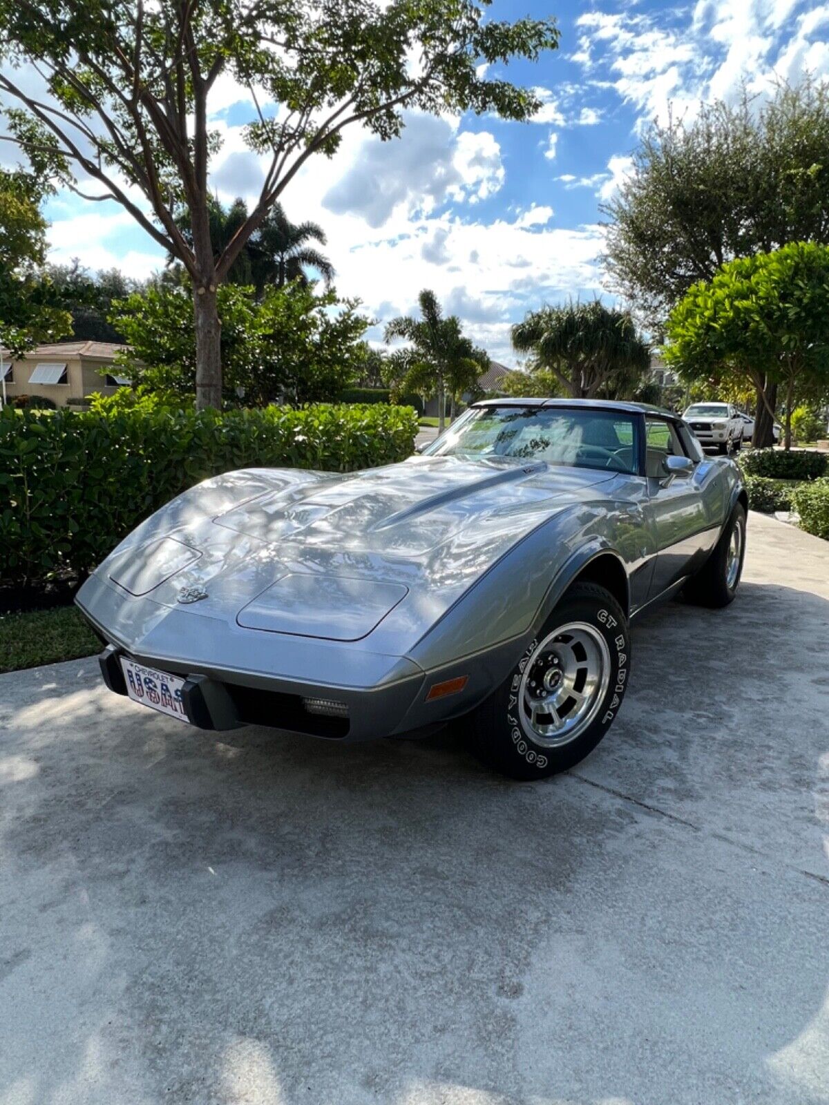 Chevrolet-Corvette-1978-Coupe-5