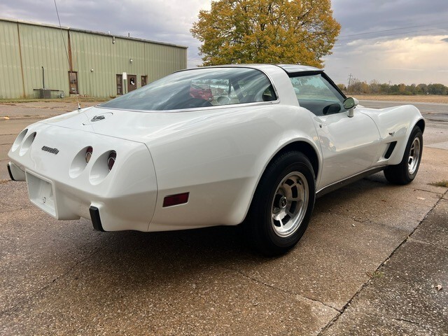 Chevrolet-Corvette-1978-Coupe-5