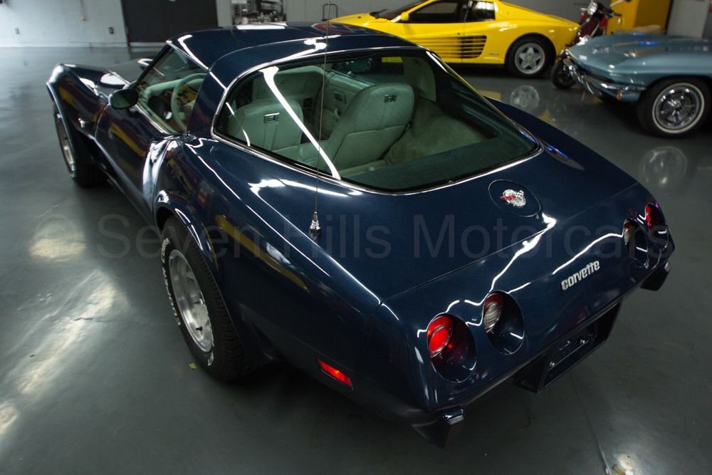 Chevrolet-Corvette-1978-Coupe-8