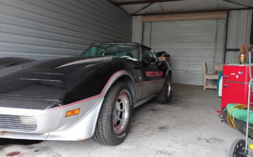 Chevrolet-Corvette-1978-Coupe-9