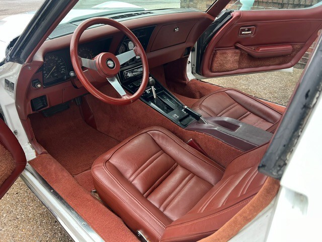 Chevrolet-Corvette-1978-Coupe-9
