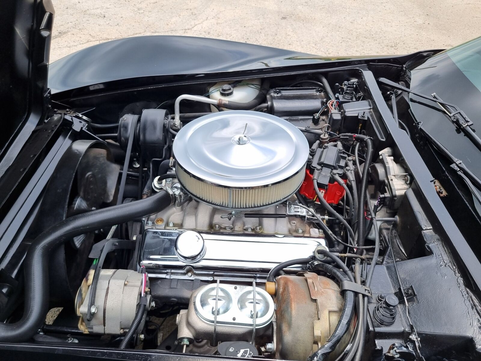 Chevrolet-Corvette-1978-T-TOP-27