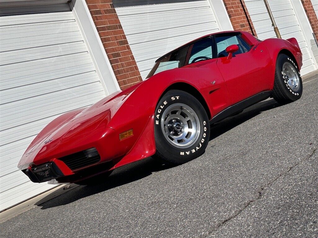 Chevrolet-Corvette-1979-2