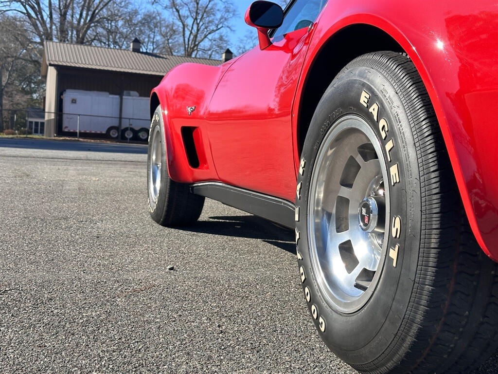 Chevrolet-Corvette-1979-20