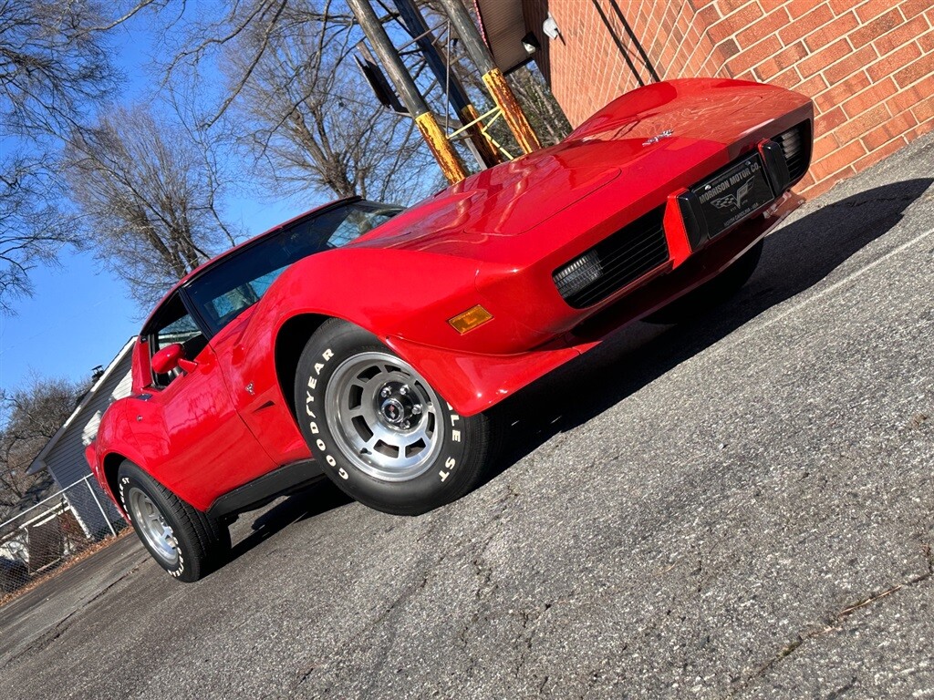 Chevrolet-Corvette-1979-27