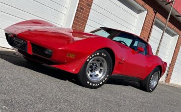 Chevrolet-Corvette-1979-3