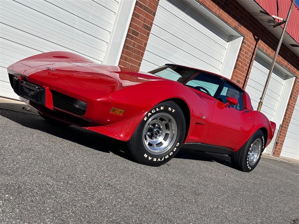 Chevrolet-Corvette-1979-3