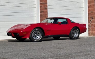 Chevrolet-Corvette-1979-6