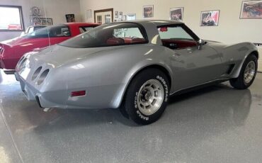 Chevrolet-Corvette-1979-Coupe-12