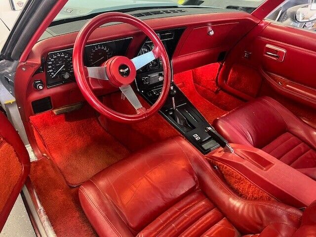 Chevrolet-Corvette-1979-Coupe-20