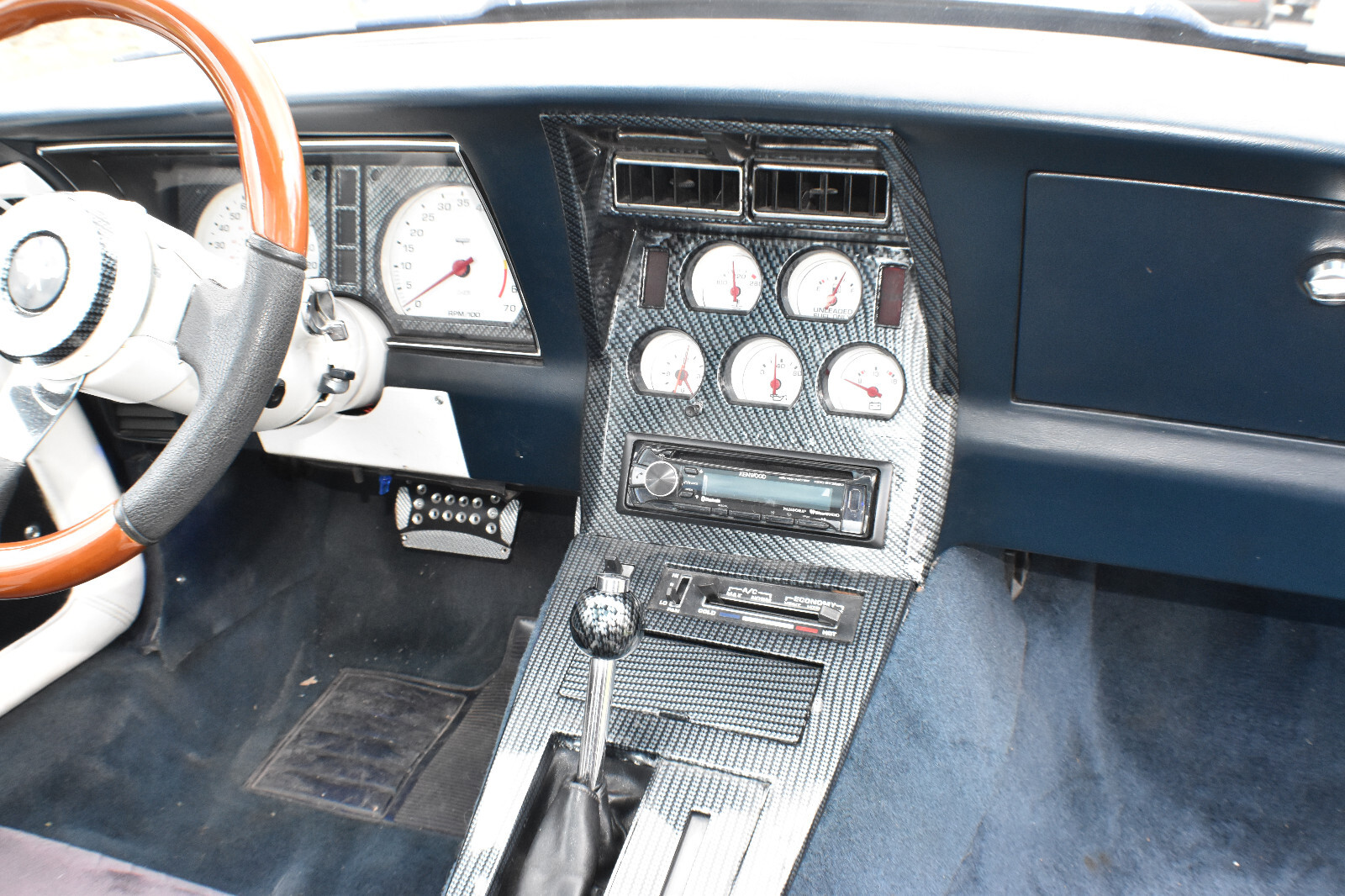 Chevrolet-Corvette-1979-Coupe-25