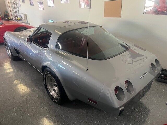 Chevrolet-Corvette-1979-Coupe-29