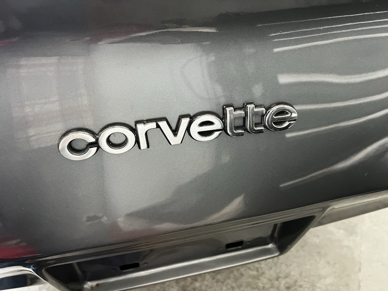 Chevrolet-Corvette-1981-Coupe-14