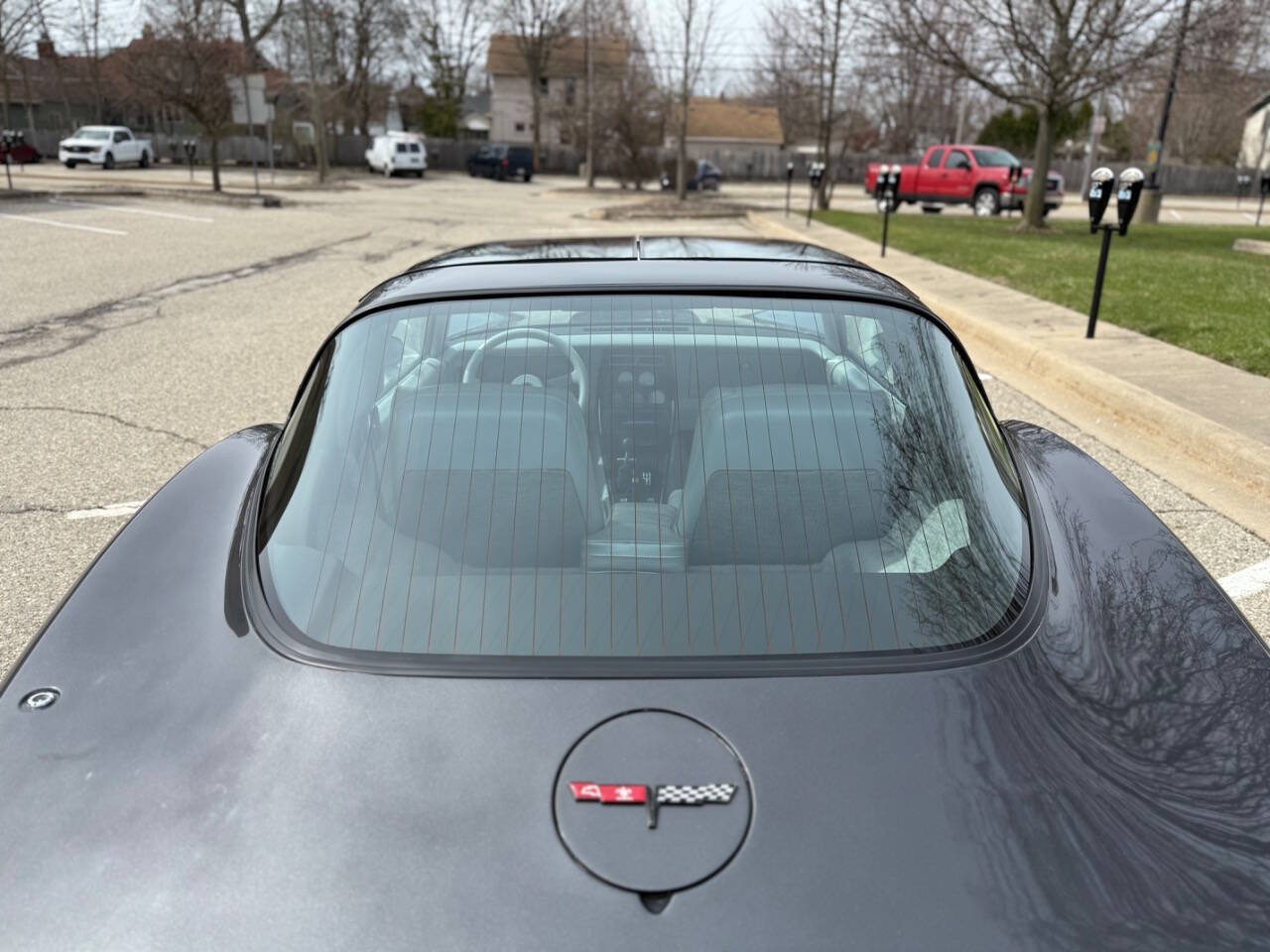 Chevrolet-Corvette-1981-Coupe-16