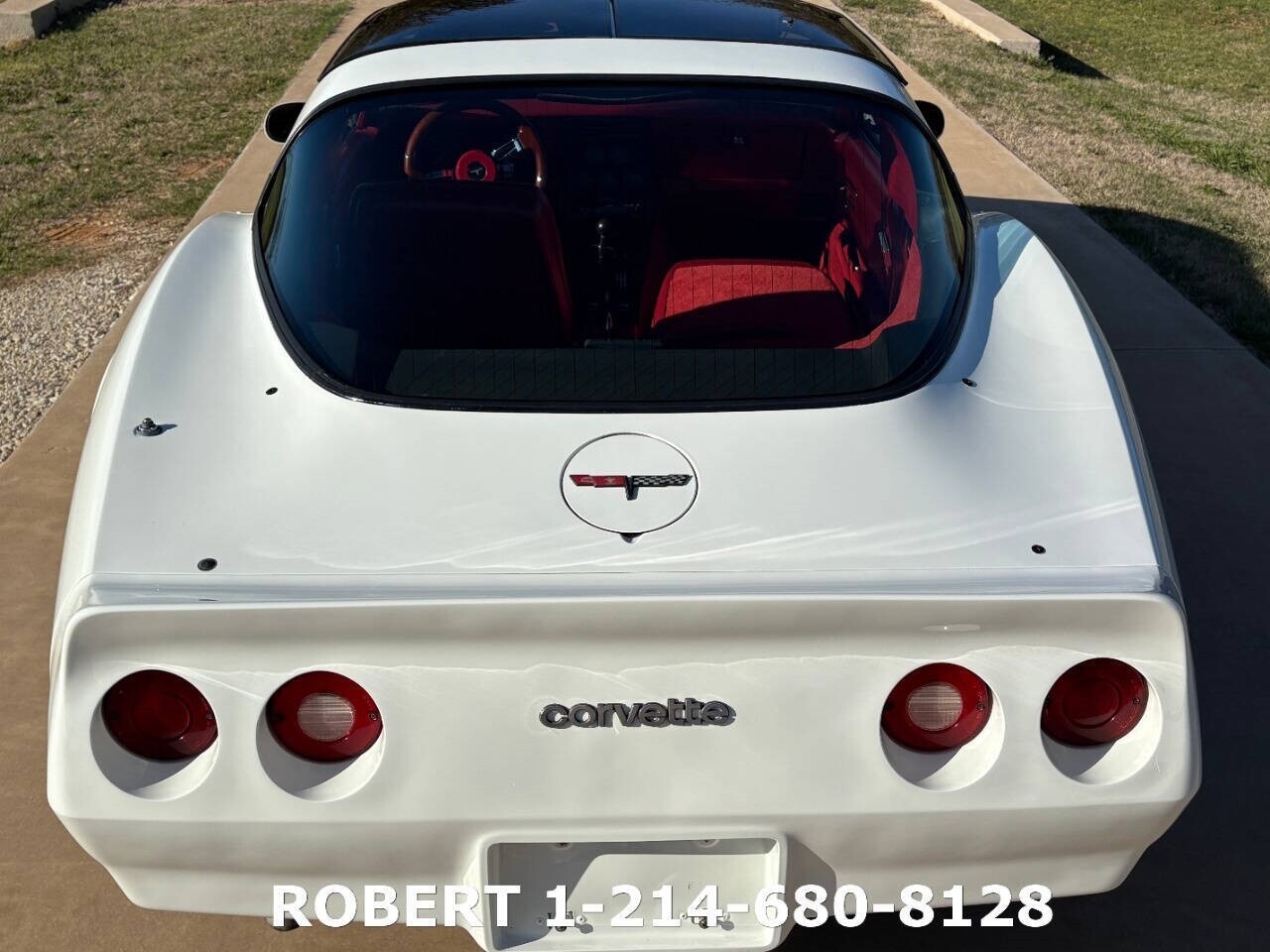 Chevrolet-Corvette-1981-Coupe-21