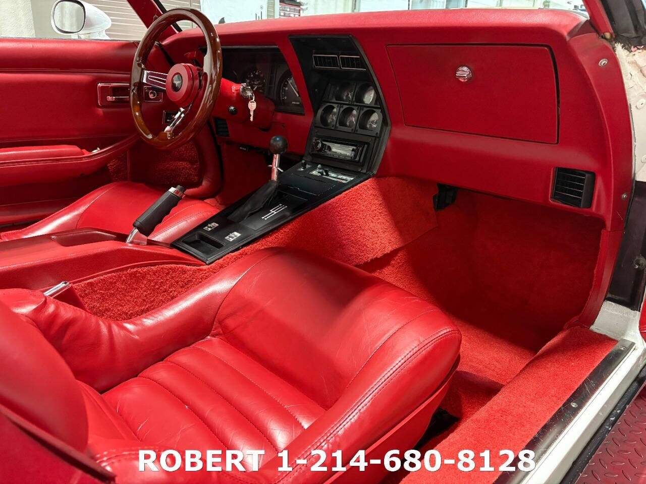 Chevrolet-Corvette-1981-Coupe-3