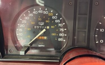 Chevrolet-Corvette-1981-Coupe-3