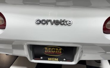 Chevrolet-Corvette-1981-Coupe-30