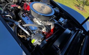 Chevrolet-Corvette-1981-Coupe-32