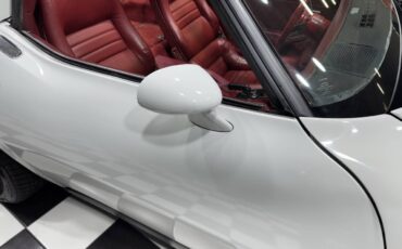 Chevrolet-Corvette-1981-Coupe-35