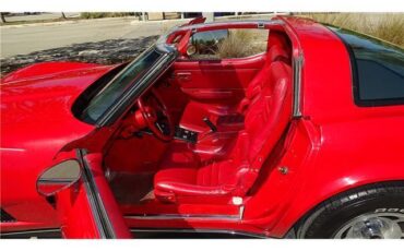 Chevrolet-Corvette-1981-T-TOPD-11