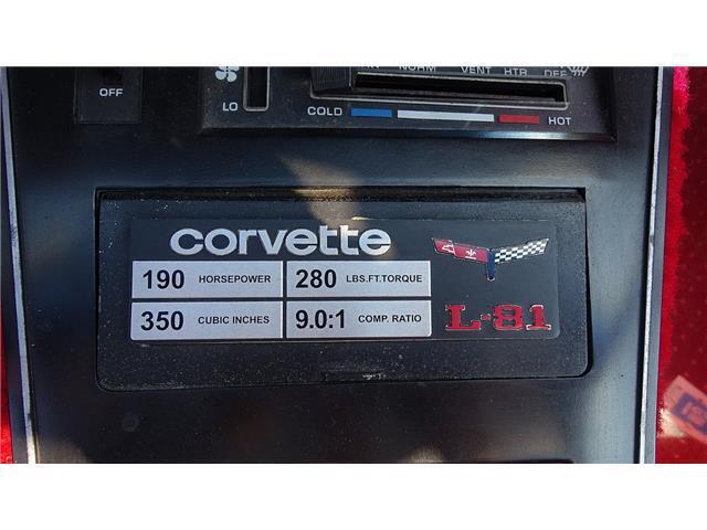 Chevrolet-Corvette-1981-T-TOPD-19