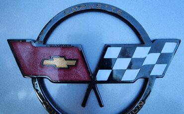 Chevrolet-Corvette-1982-7