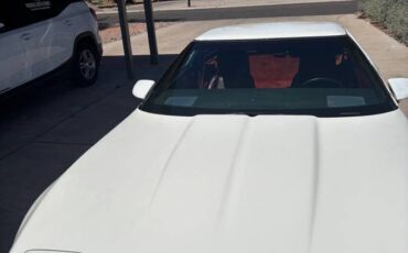 Chevrolet-Corvette-1984-3