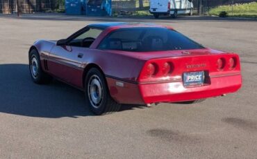 Chevrolet-Corvette-1984-red-12