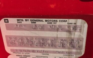 Chevrolet-Corvette-1984-red-5