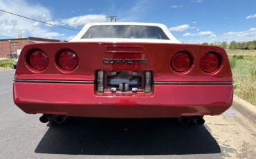 Chevrolet-Corvette-1986-14