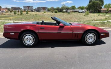 Chevrolet-Corvette-1986-2