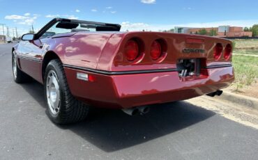 Chevrolet-Corvette-1986-25