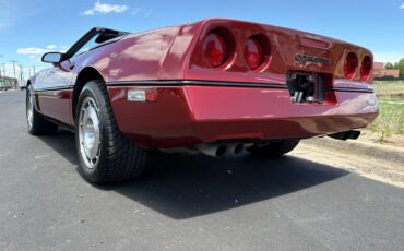 Chevrolet-Corvette-1986-3