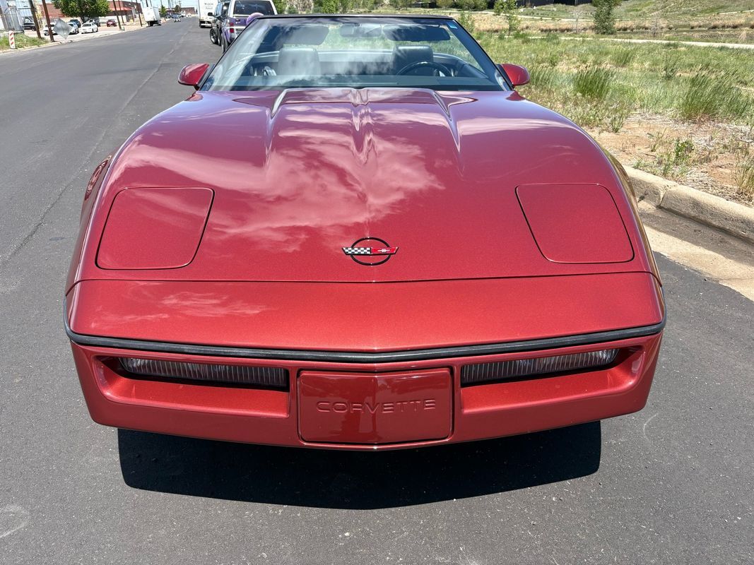 Chevrolet-Corvette-1986-34