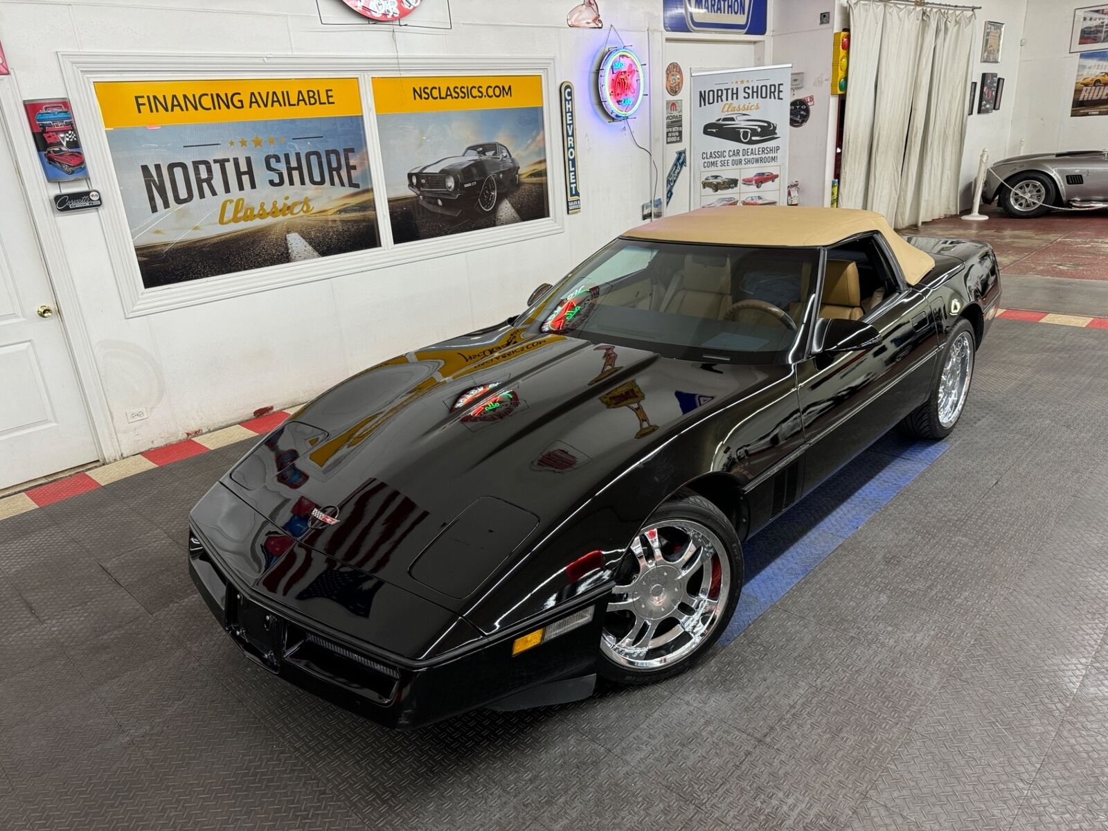 Chevrolet-Corvette-1986-Convertible-3